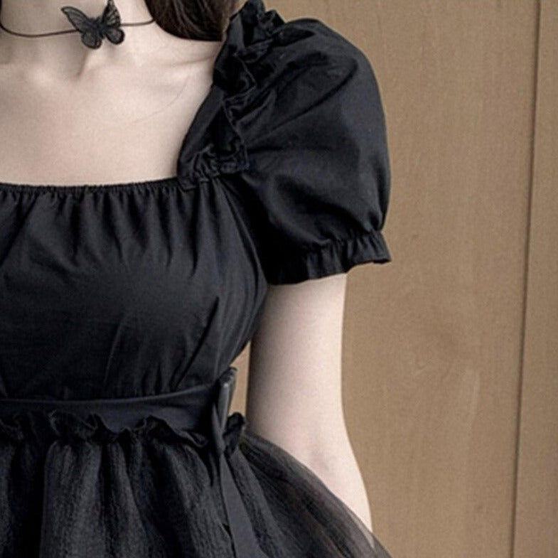 High-Low Dress With Puff Sleeves And Mesh Layer