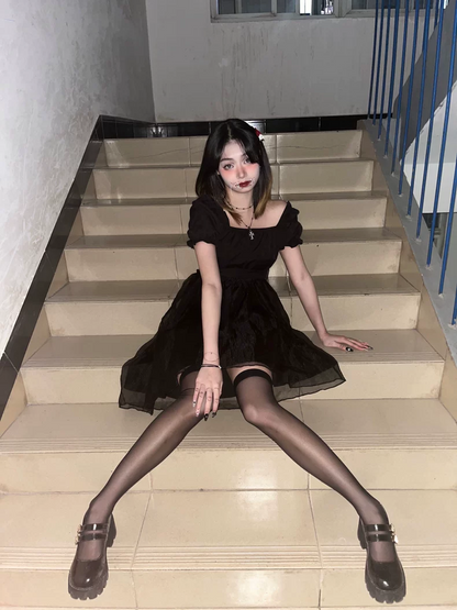 High-Low Dress With Puff Sleeves And Mesh Layer