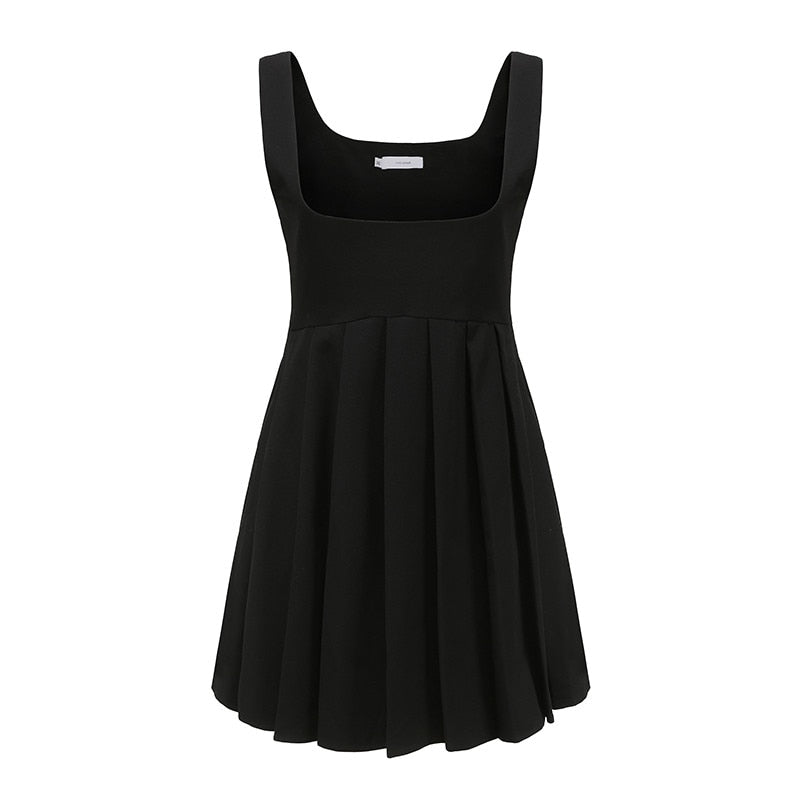Two-Piece-Set:  Puff-Sleeved Blouse with Tie + Mini Pleated Dress