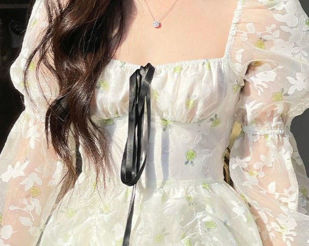 Vintage Floral Lace Mini Dress With Black Ribbon and Latern Sleeves
