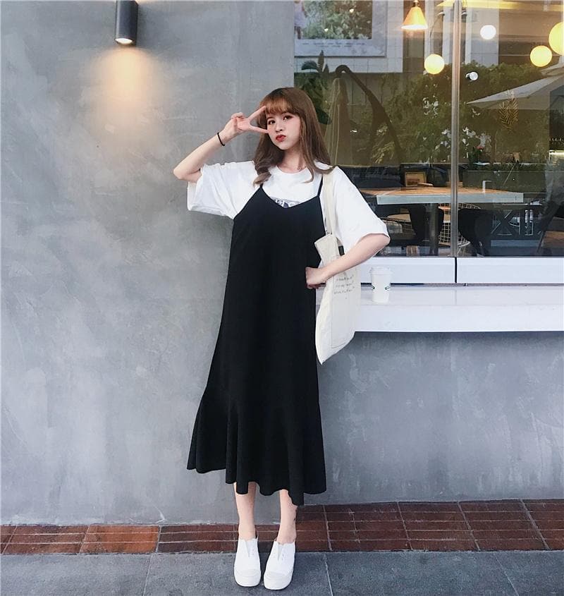 Dress with V-Neck and Spaghetti Straps