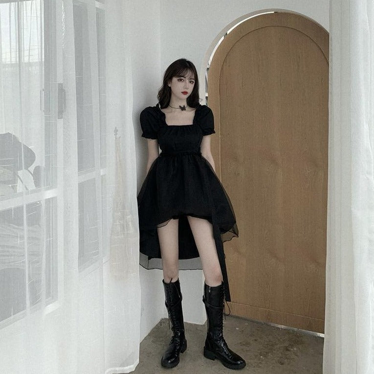 High-Low Dress With Puff Sleeves And Mesh Layer