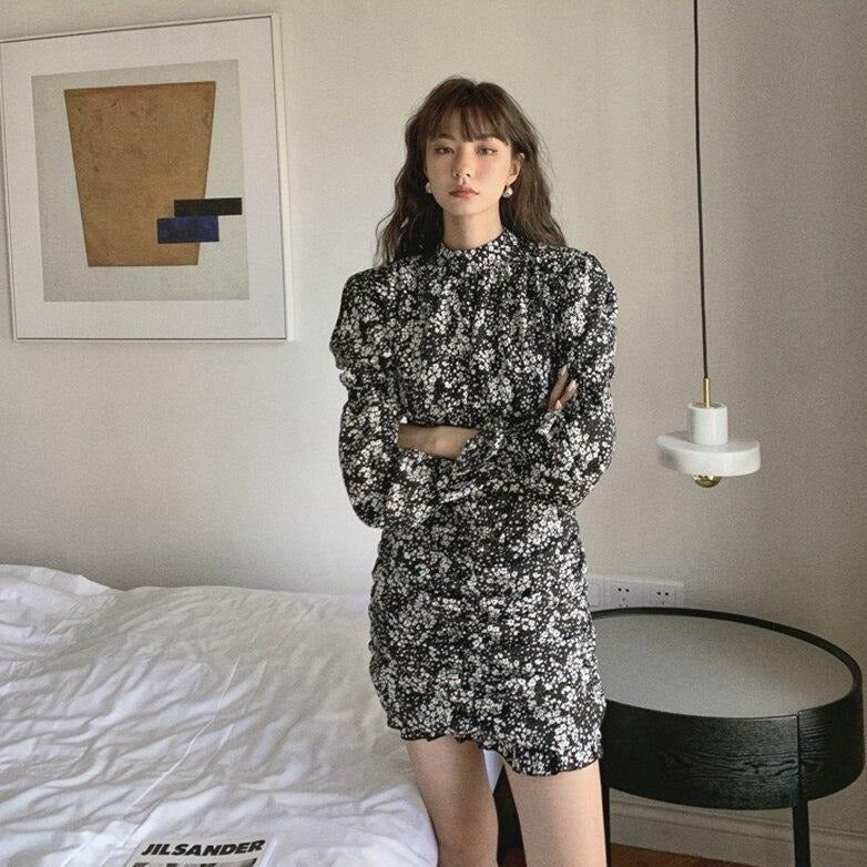 Floral Dress With Ruffles And Long Sleeves
