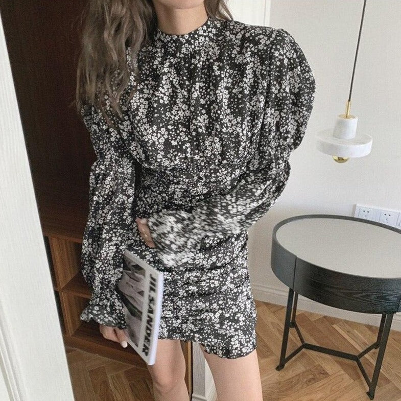 Floral Dress With Ruffles And Long Sleeves