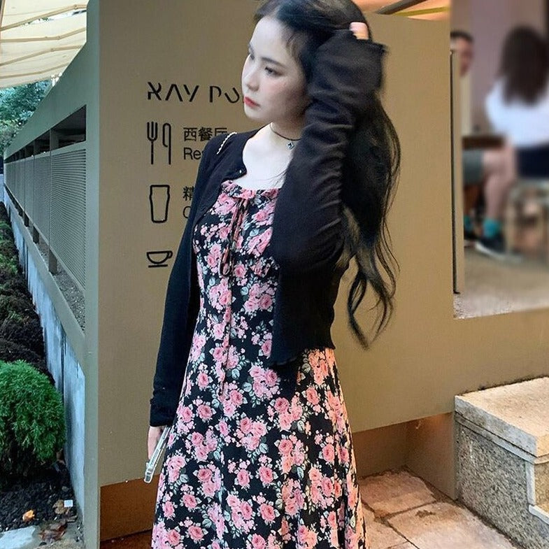 Outfit-Set: Floral Dress + Button-Down Cardigan