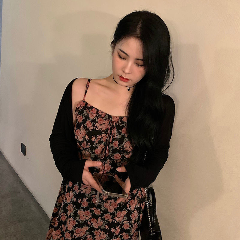 Outfit-Set: Floral Dress + Button-Down Cardigan